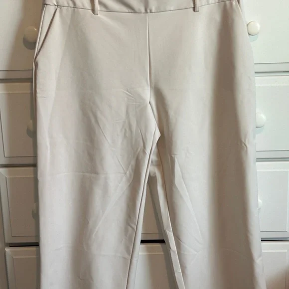 Elegant Cream Ankle Pants - Picture 7 of 7